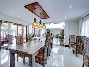 فندق Hastinapura Kuta Selatan